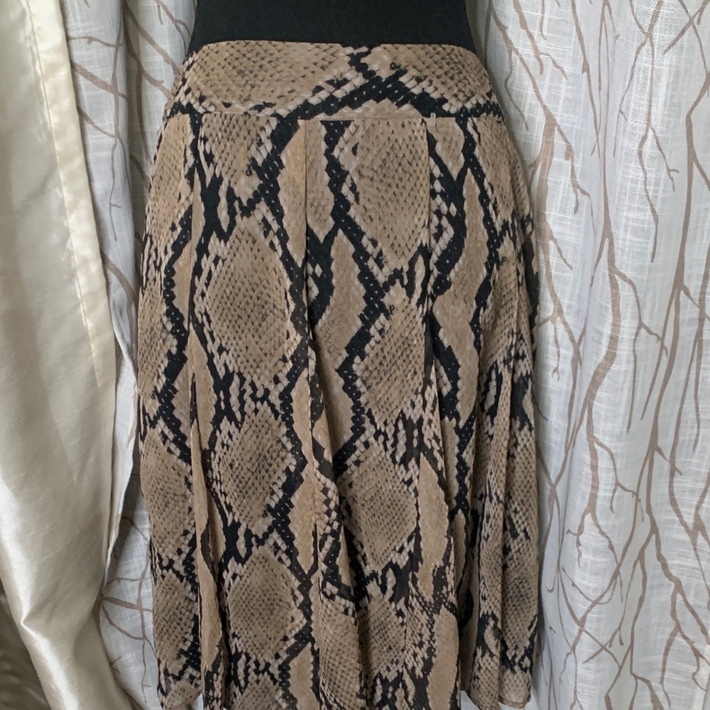 attention Tan and Black Snake-Print Skater Skirt - Picture 3 of 3